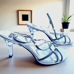 Mootsies Tootsies Silver Strappy 2.75" Heels Size 8